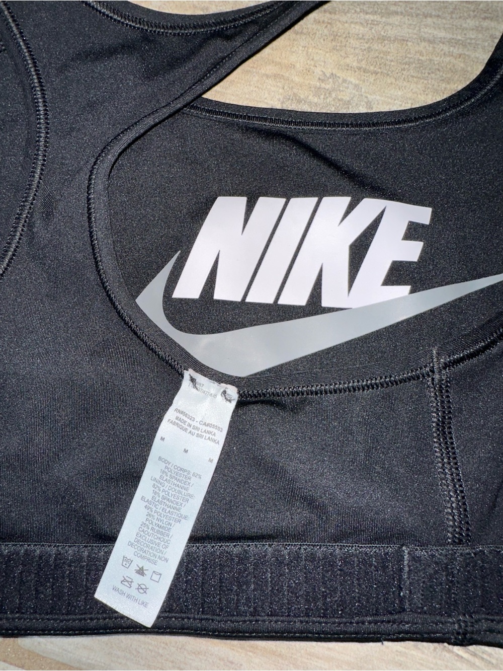 Nike Women’s Black Logo Sports Bra 🐼 - Picture 8 of 8